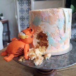 Marta Bascunan Garfield cake