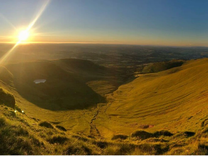 Climb for cats Pen Y Fan Sunset Walk